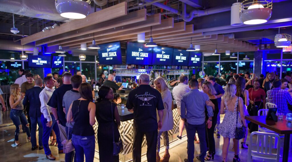 Drive Shack - Golf Range, Interactive Games, Food & Drinks - Photo 5